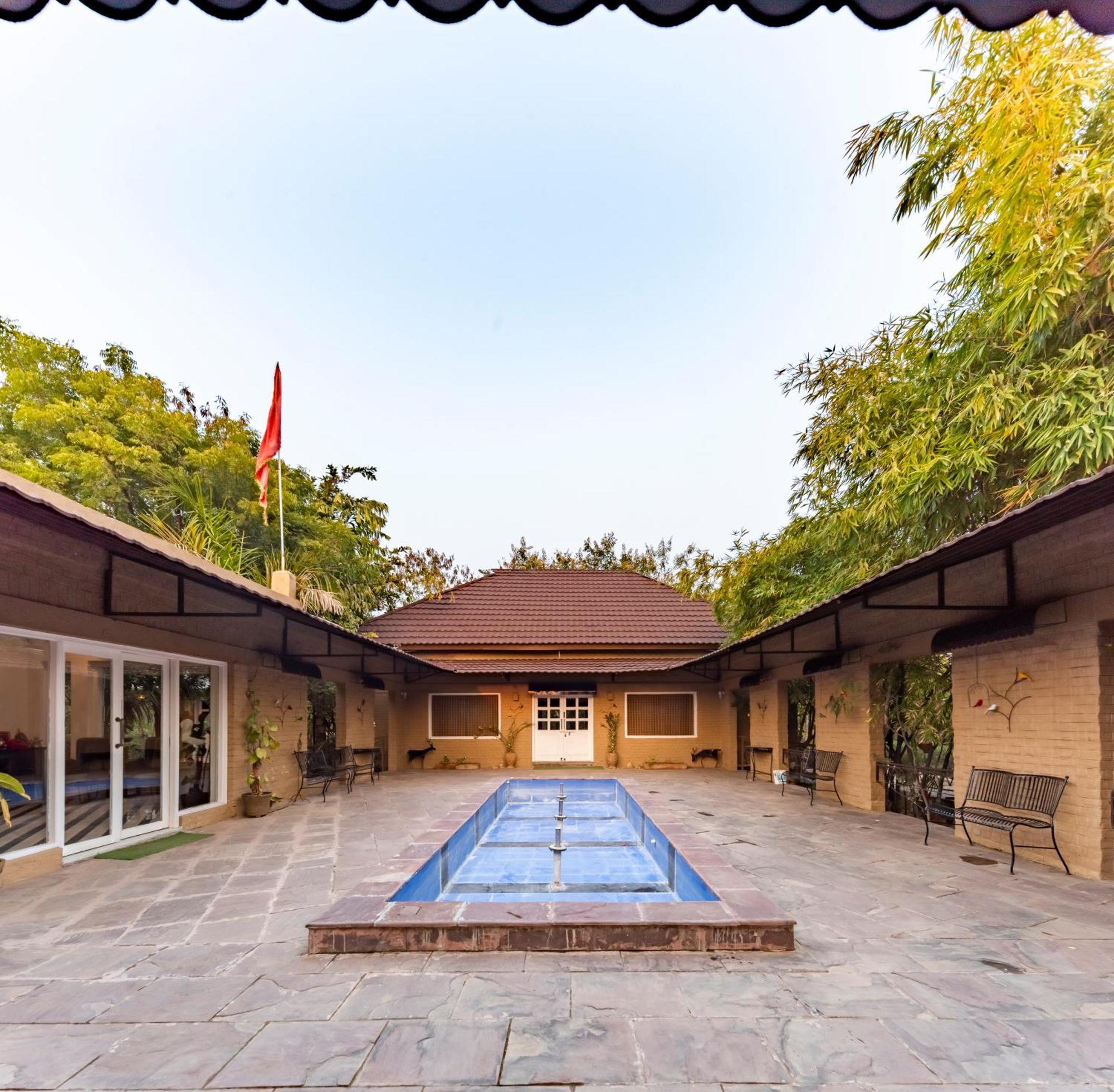 Vanaashrya Resort And Spa Sariska Tehla Luaran gambar